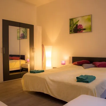 Apartmán Riverside Apt Close To The City Center *